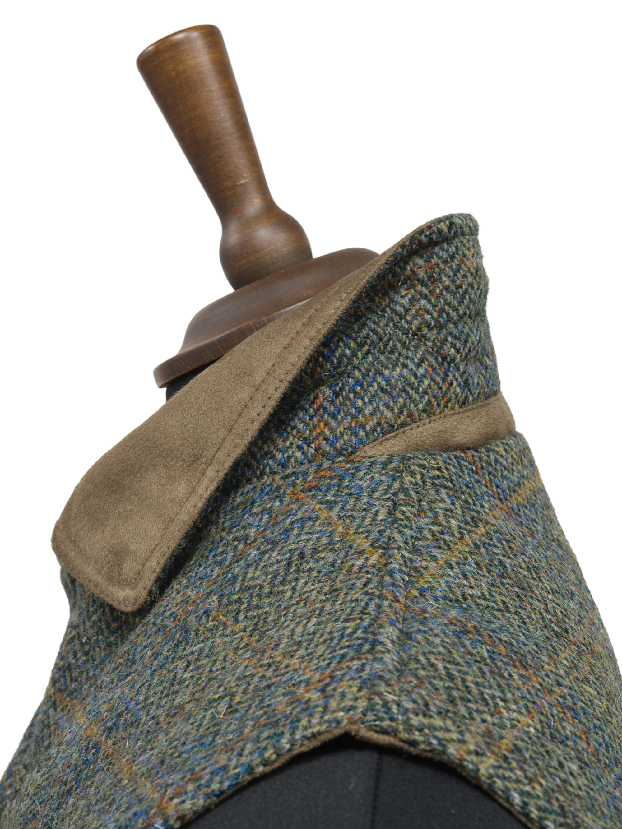 Harris Tweed Chuck Country Gilet - Green Herringbone With Overcheck - Image 7