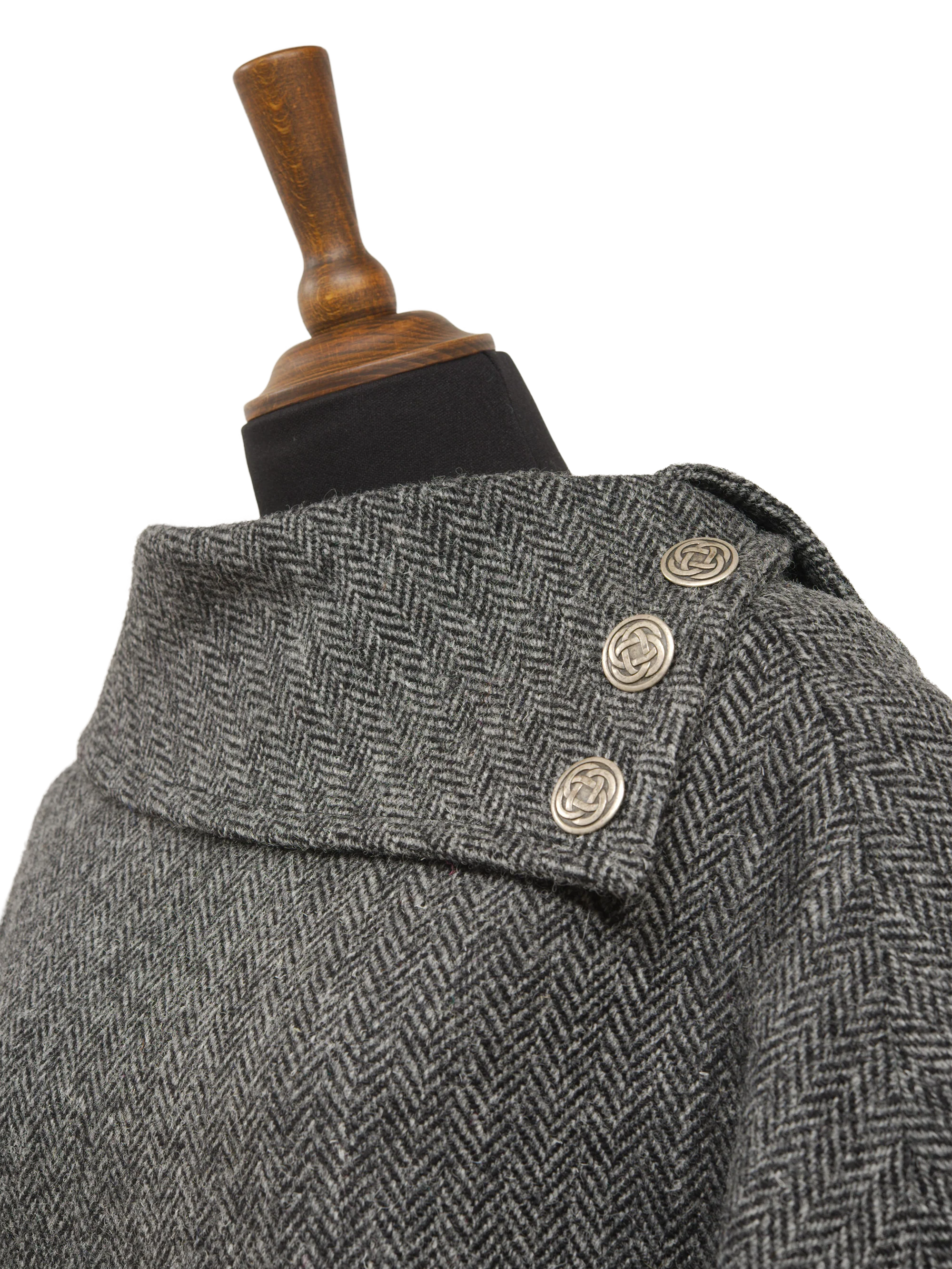Harris Tweed Ladies Celtic Cape - HB64 - Image 4