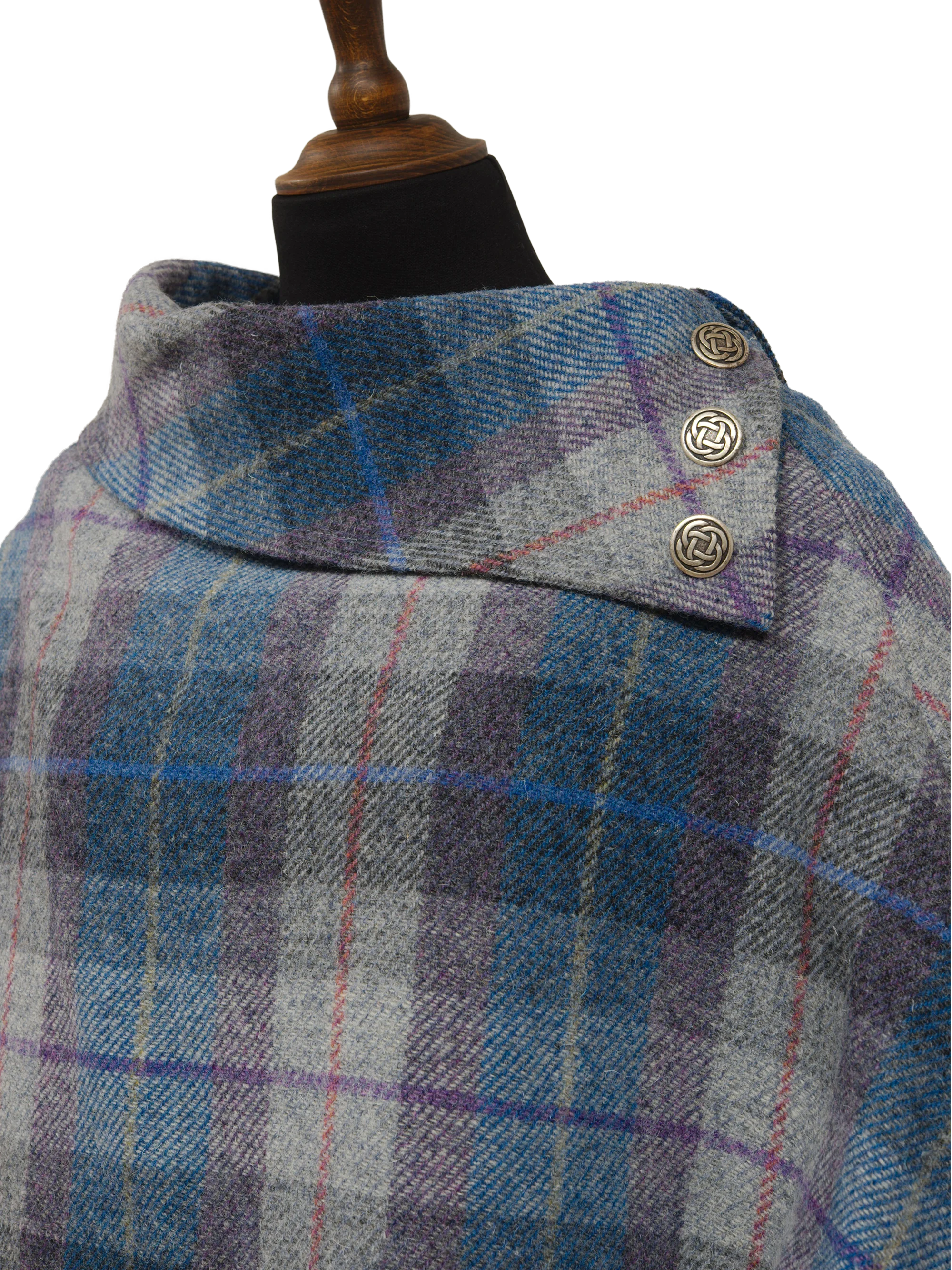 Harris Tweed Ladies Celtic Cape - Lavender Check - Image 4