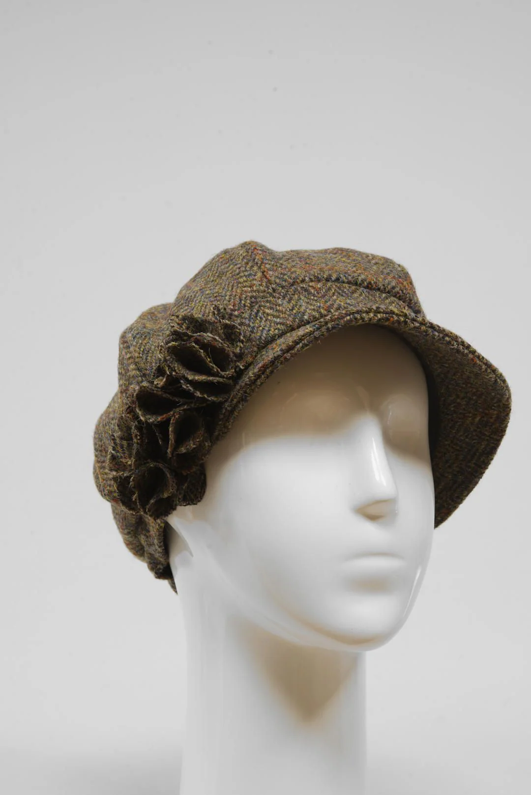 Harris Tweed Ladies Flower Hat (HW) - HB40 - Image 2