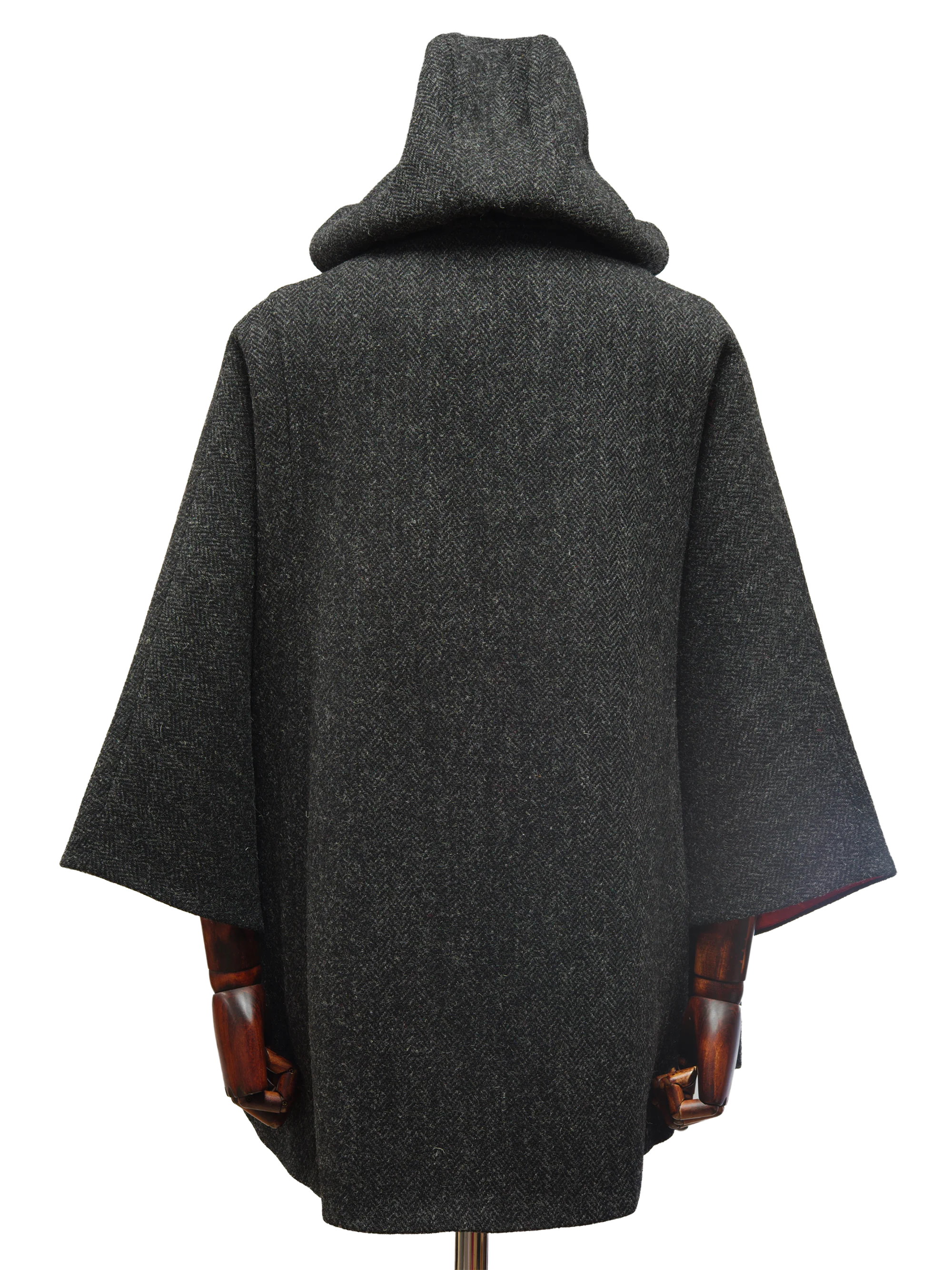 Harris Tweed Ladies Hooded Cape - Dark Charcoal Herringbone - Image 5