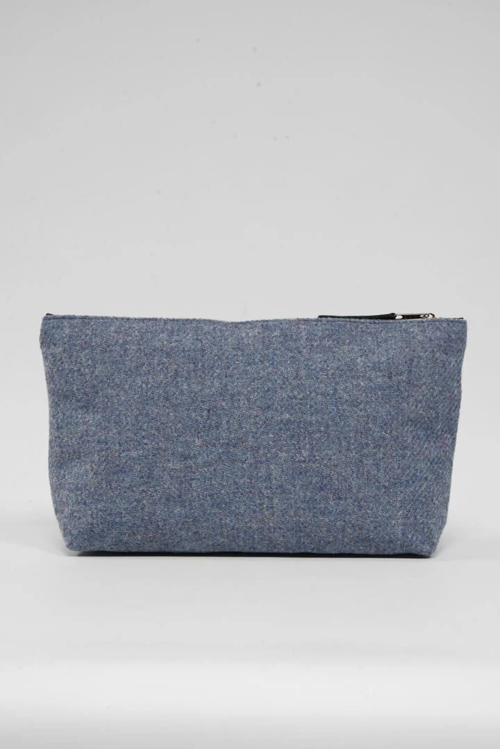 Harris Tweed Toiletries Bag - 228 Black Leather - Image 3