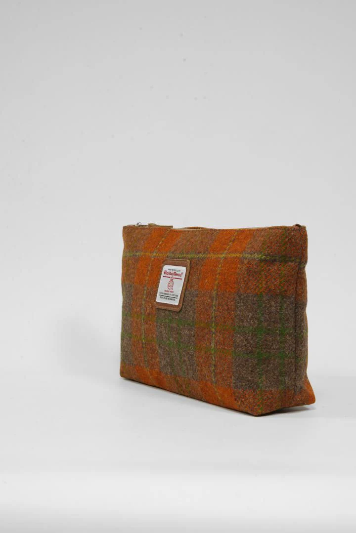 Harris Tweed Toiletries Bag - A0124 Tan Leather - Image 2