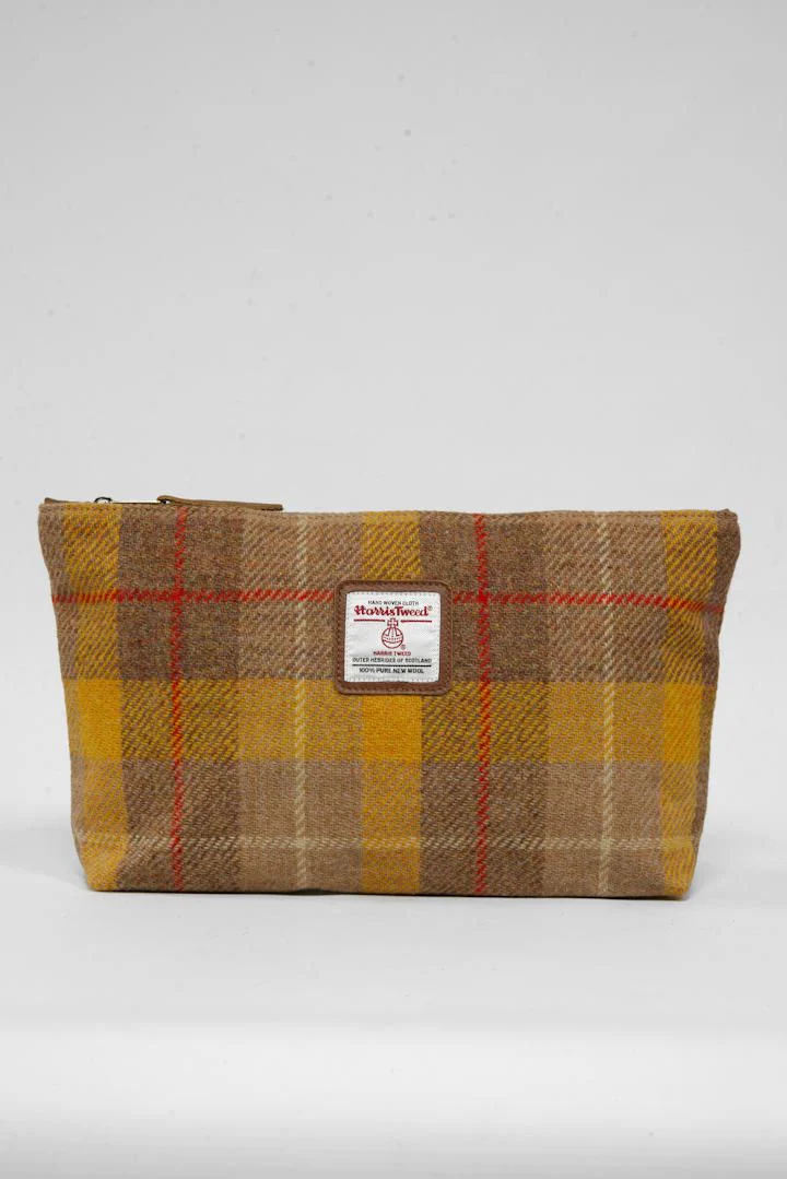 Harris Tweed Toiletries Bag - A0230 (Tan Leather)