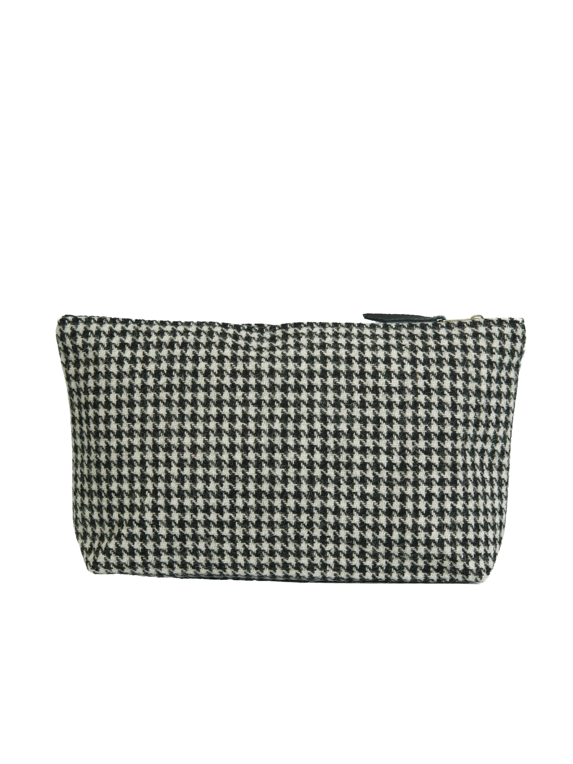 Harris Tweed Toiletries Bag - HO63 (Black Leather) - Image 3